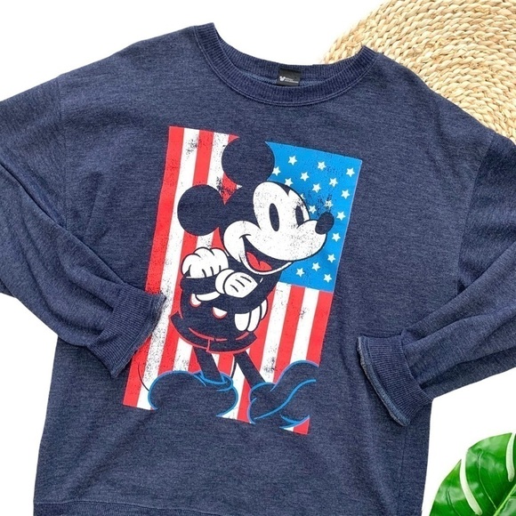 Disney Mickey Mouse American Flag Sweatshirt Size Medium - Picture 16 of 16